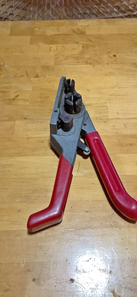 MIP-380 tensioning tool