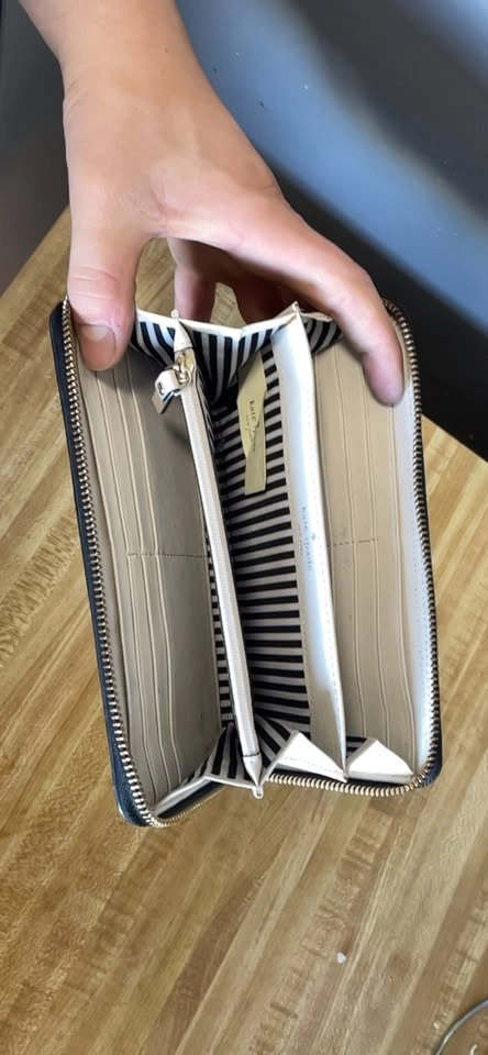 Kate Spade New York Wallet - photo 3