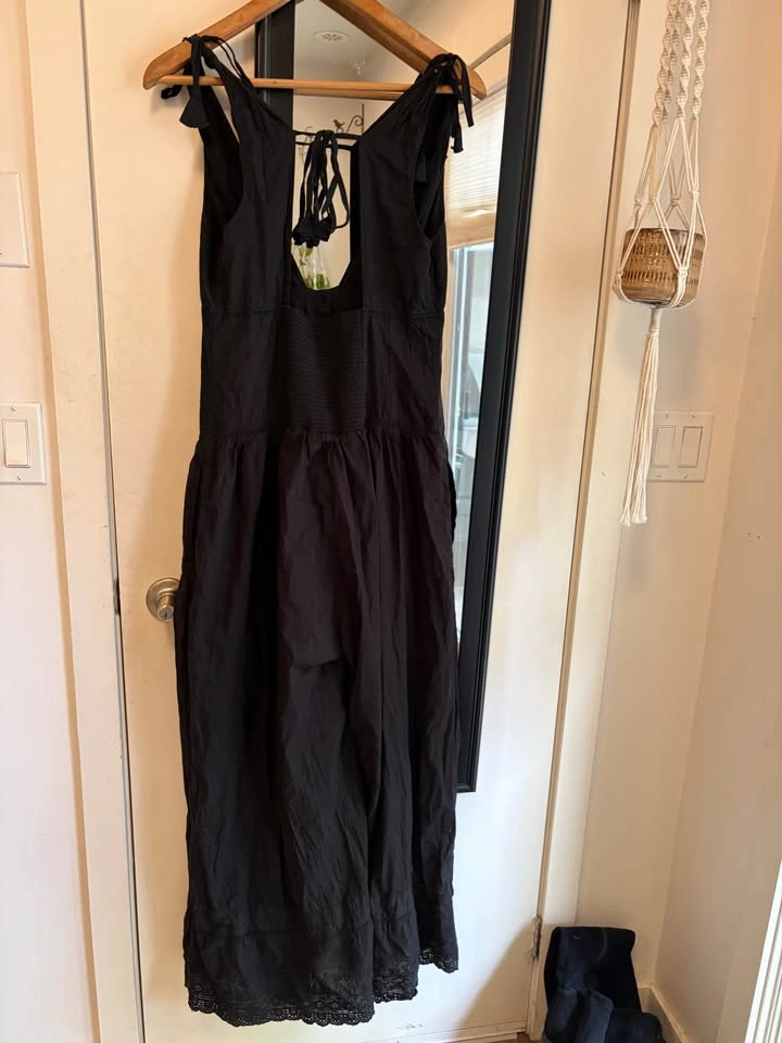 Anthropologie Black Tie Shoulder V-Neck Jumpsuit (Medium) - photo 3
