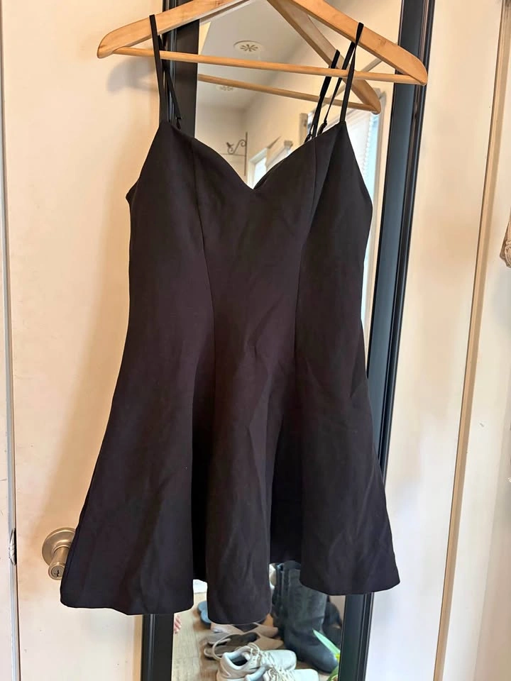 Zara Black Mini Dress Sweetheart Neckline Spaghetti Straps (Larg