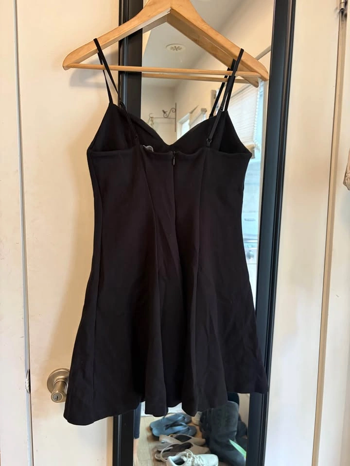 Zara Black Mini Dress Sweetheart Neckline Spaghetti Straps (Larg - photo 2