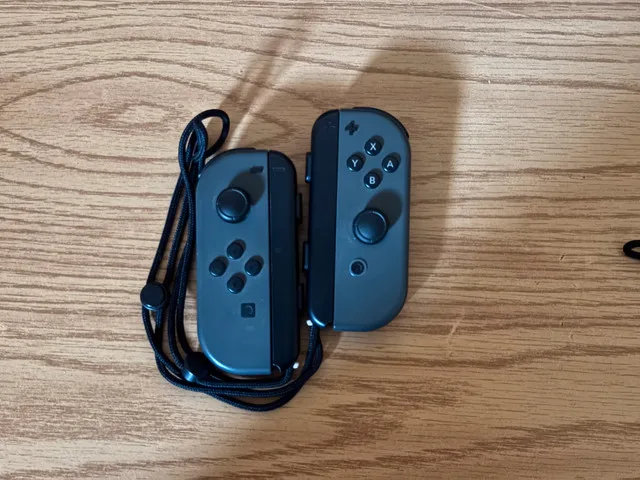 Nintendo Switch Joycon Official Controllers thumbnail