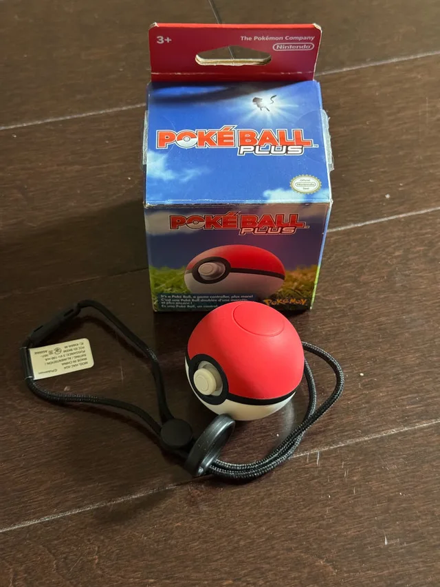 Nintendo Switch Poké Ball Plus image indicator(2)