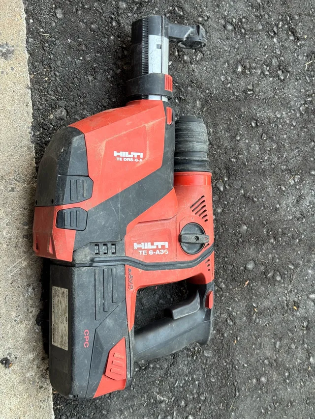 Hilti TE 6-A36 & TE DRS-6-A Rotary Hammer Drill & Dust Extractor image indicator(2)