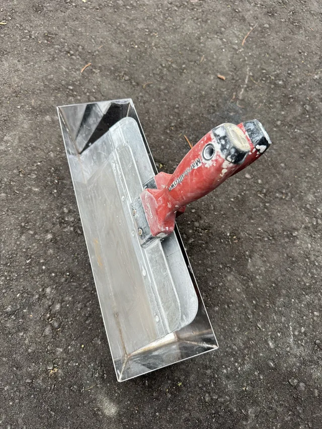 Marshalltown Putty Knife 10”+ 12” + Mud Pan image indicator(3)