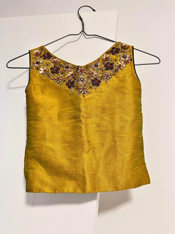 Kids lehanga dress 9-11 year old