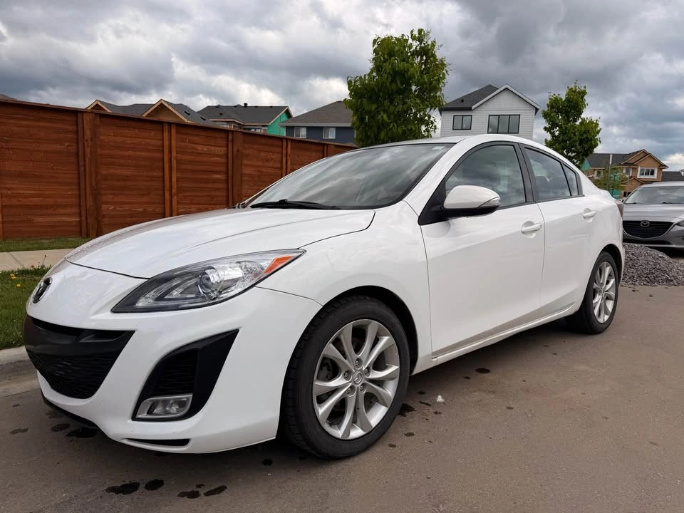 2010 Mazda MAZDA3 - photo 2
