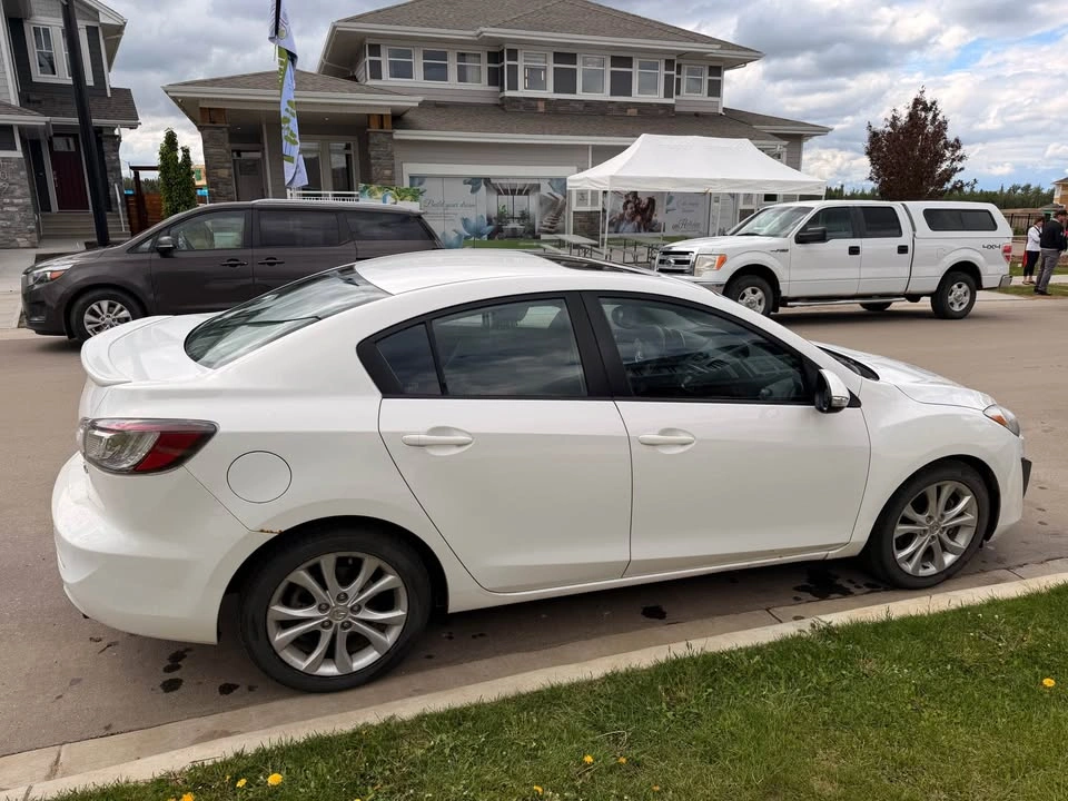 2010 Mazda MAZDA3 - photo 4