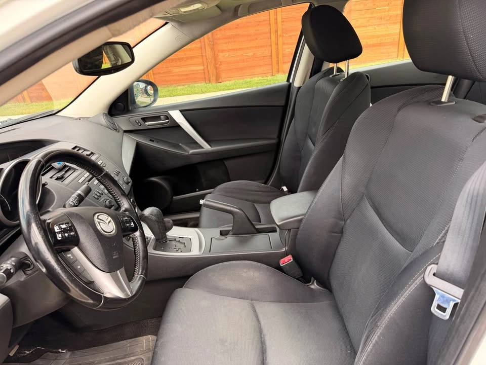 2010 Mazda MAZDA3 - photo 5