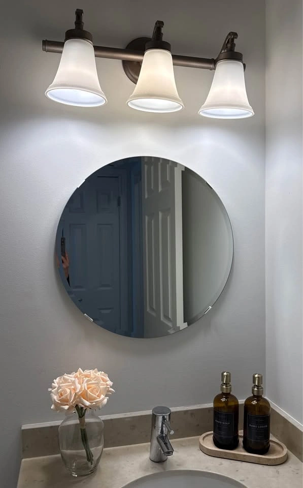 Round Bathroom Mirror + 3-Light Vanity Light (Oil Rubbed Bronze) - photo 4