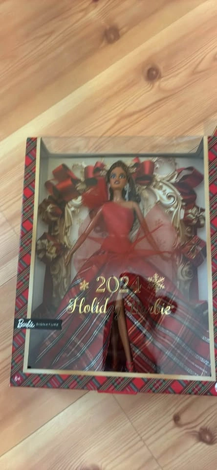 Holiday barbies - photo 2