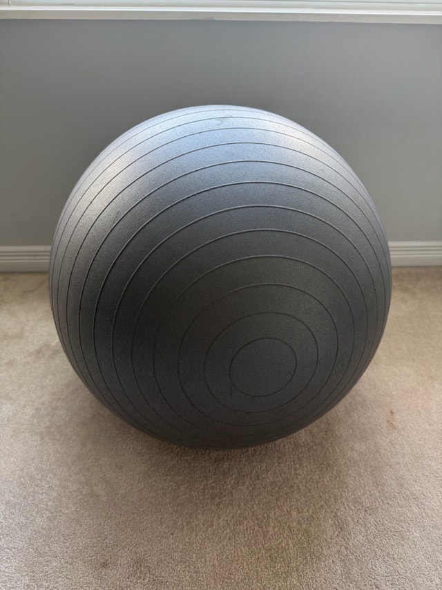 Exercise Ball / Yoga Ball / Stability Ball – Good Condition