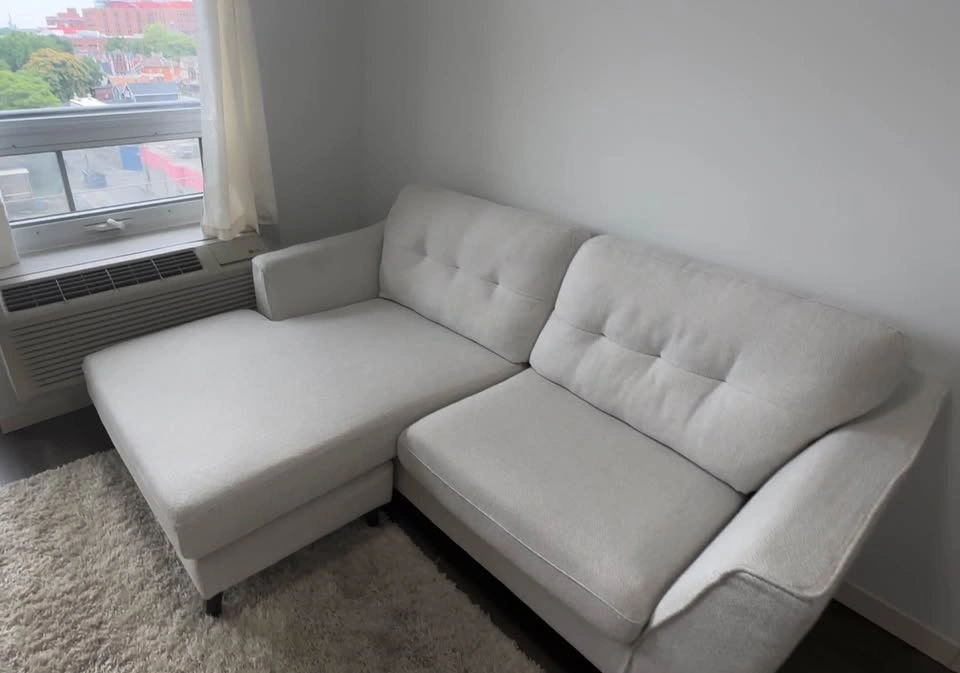 Couch for sale - photo 3