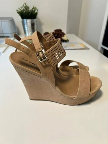 Call It Spring Tan Wedge Sandals – Size 9