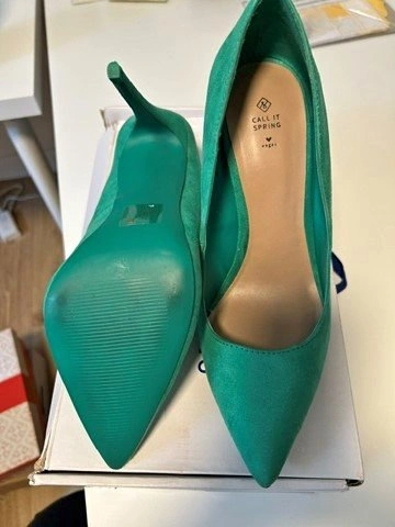 Call It Spring Suede Heels – Bright Green – Size 9