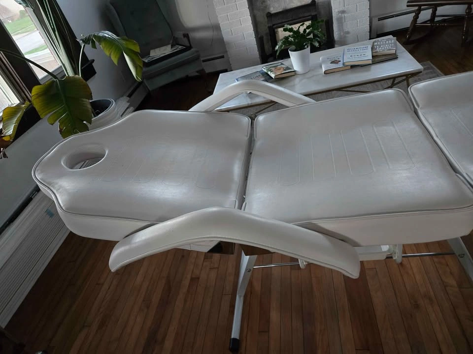 Professional Spa / Massage Table – Adjustable – White - photo 2