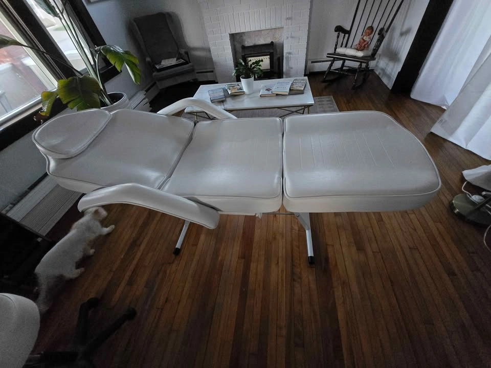 Professional Spa / Massage Table – Adjustable – White - photo 5