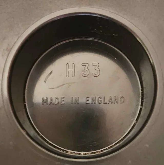 Kodak Instamatic 133 Camera with Case image indicator(6)