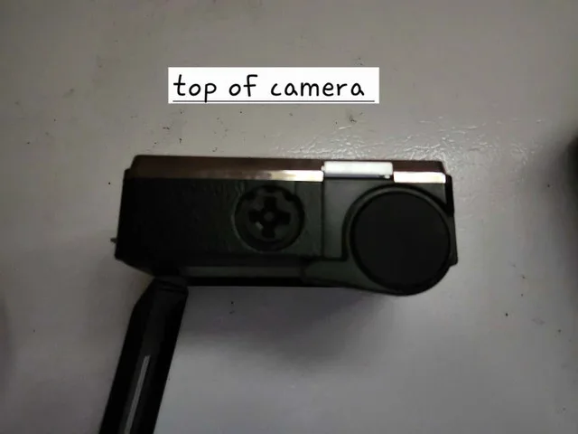 Kodak Instamatic 133 Camera with Case image indicator(7)