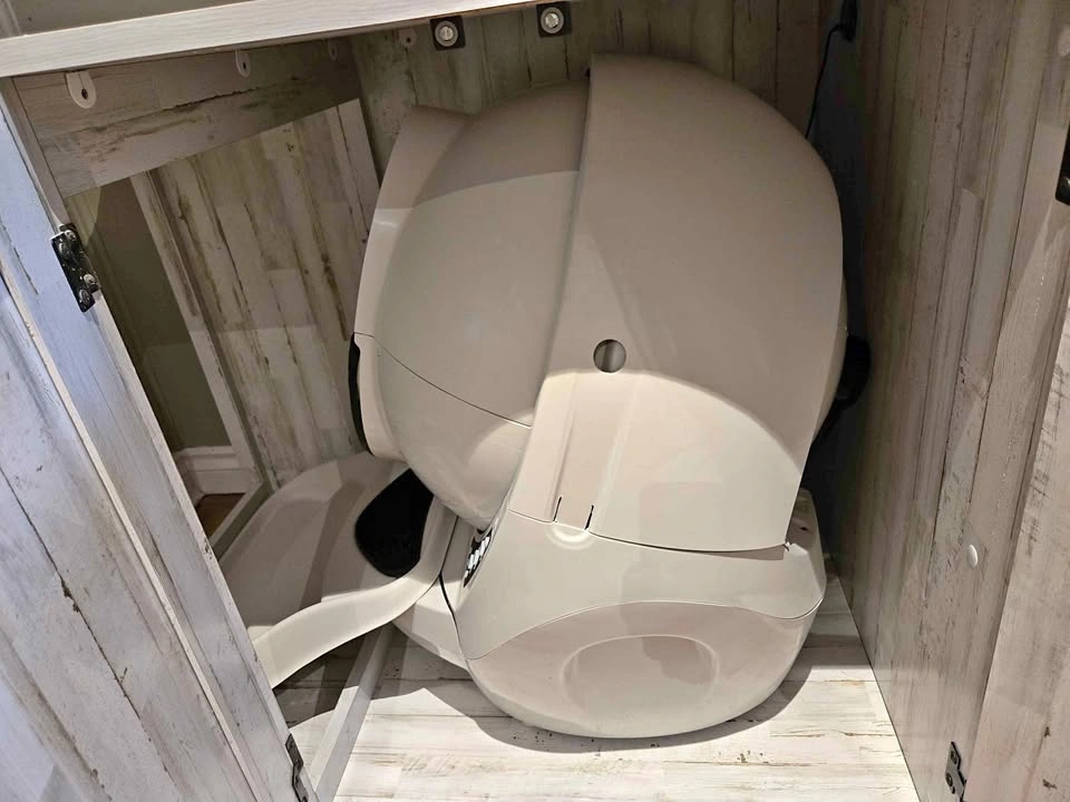 Litter Robot 3 Connect Bundle