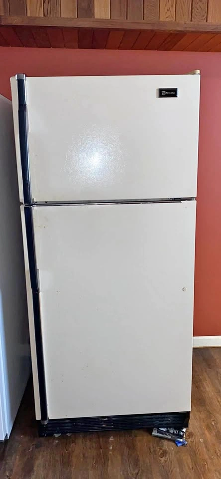 Maytag Top-Freezer Refrigerator