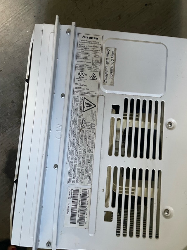 Hisense Window Air Conditioner (Remote Included) - photo 3