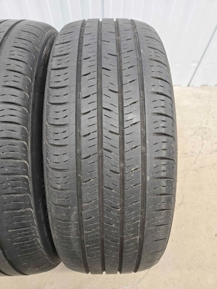 Kumho Solus all season tires 215/55R17 - photo 5