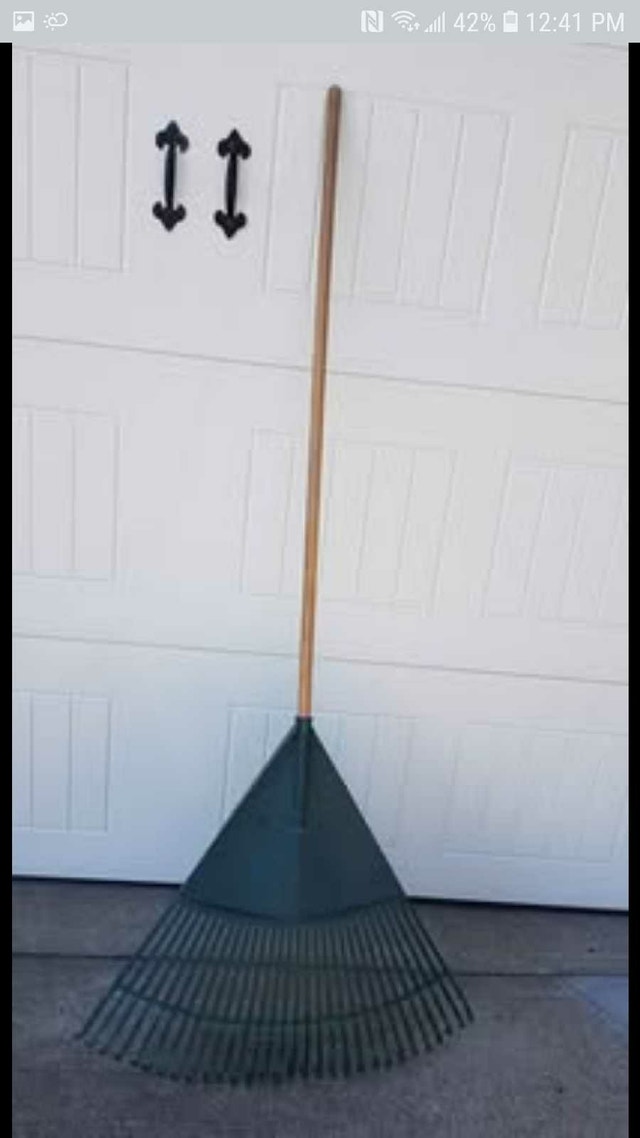 Fan Rake, makes light work of raking grass or garden materials - photo 2