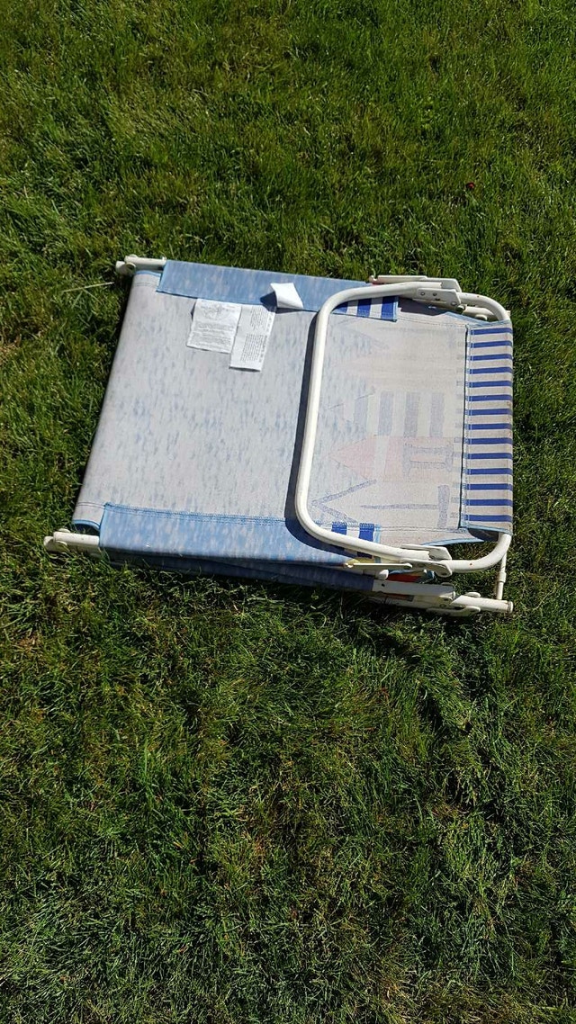 Folding Lounger Multi Positions - photo 3