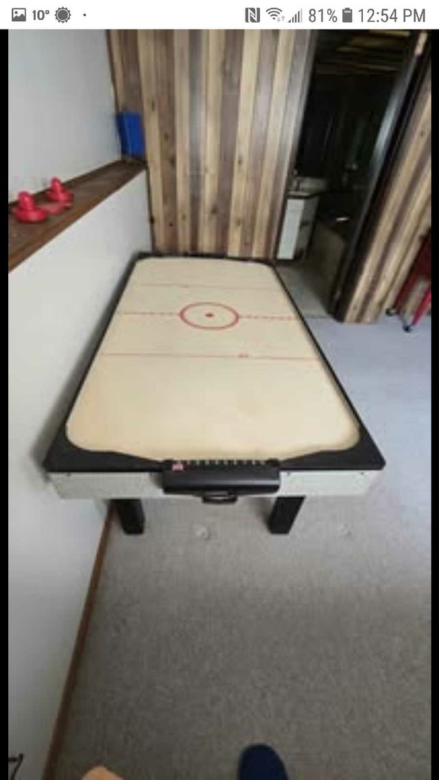 Air Hockey Table - photo 2