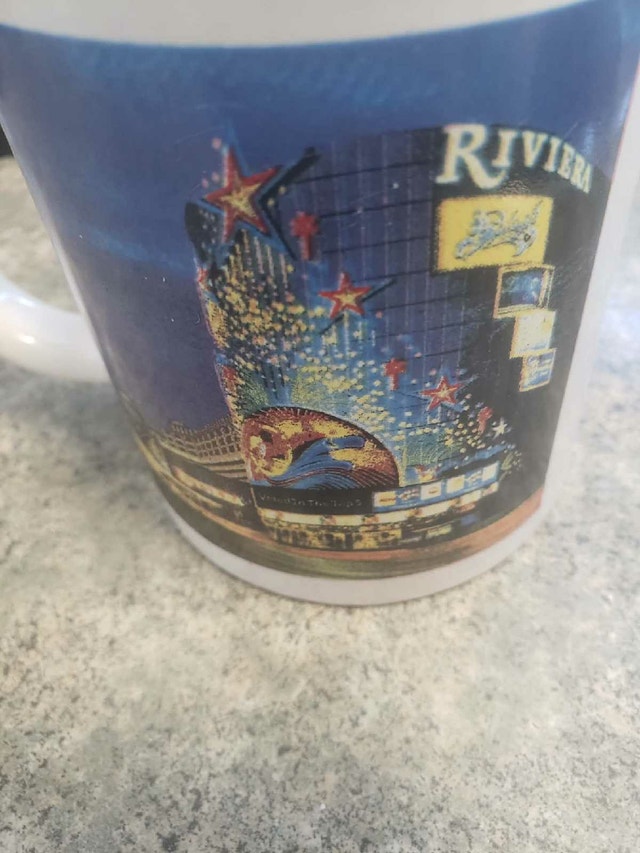 Vintage Riviera Hotel & Casino Las Vegas Souvenir Mug - Rare - photo 3