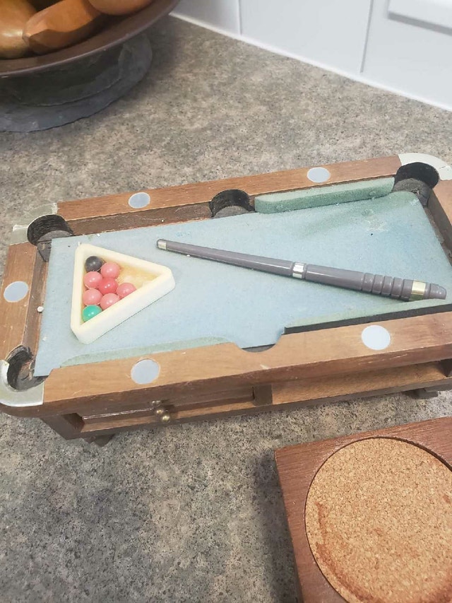 Vintage Miniature Pool Table Coaster Set - Complete 8