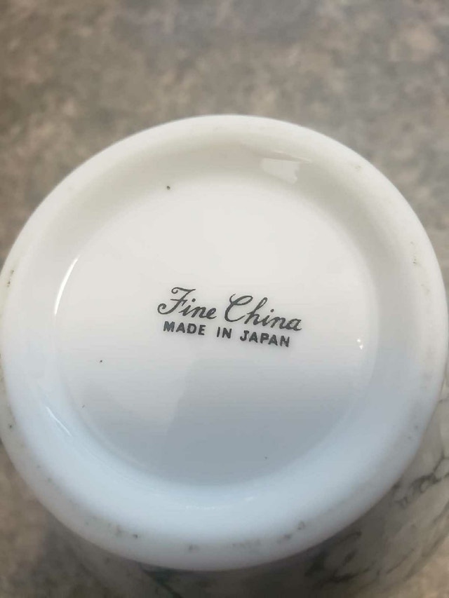Japanese Fine China Ginger Jar – Marbled Floral - photo 3