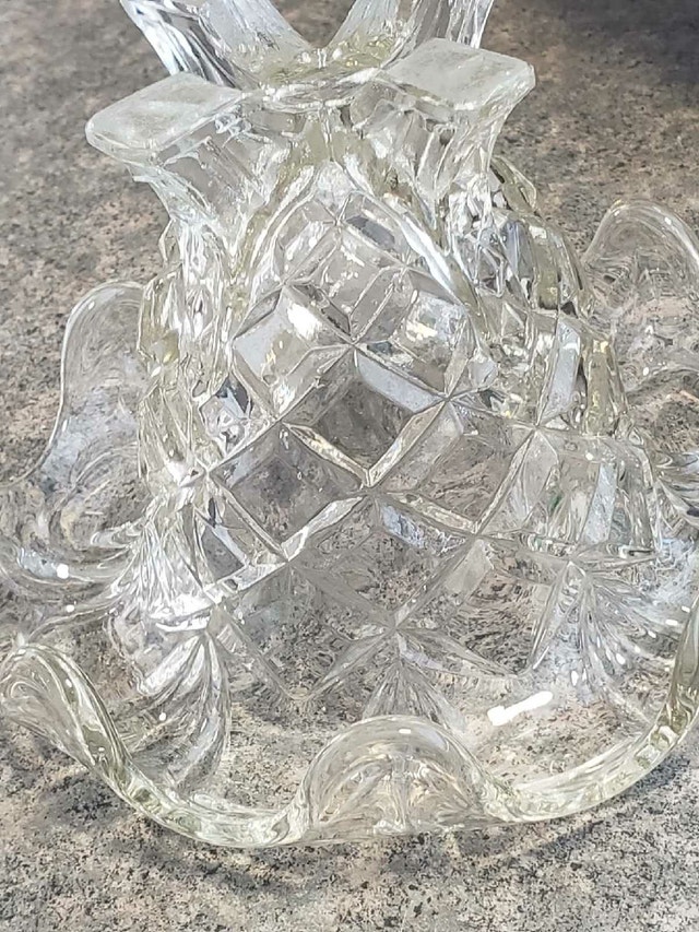Vintage Indiana Glass "Diamond Point" Footed Ruffled - photo 4