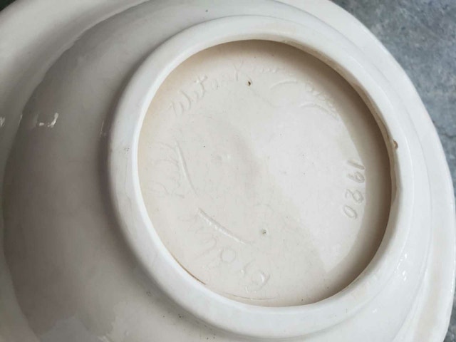 Vintage 1980 Signed Studio Pottery Bowl - Ilene Riche - photo 2