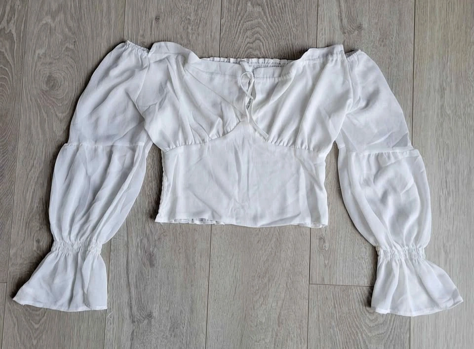 White flowy shirts