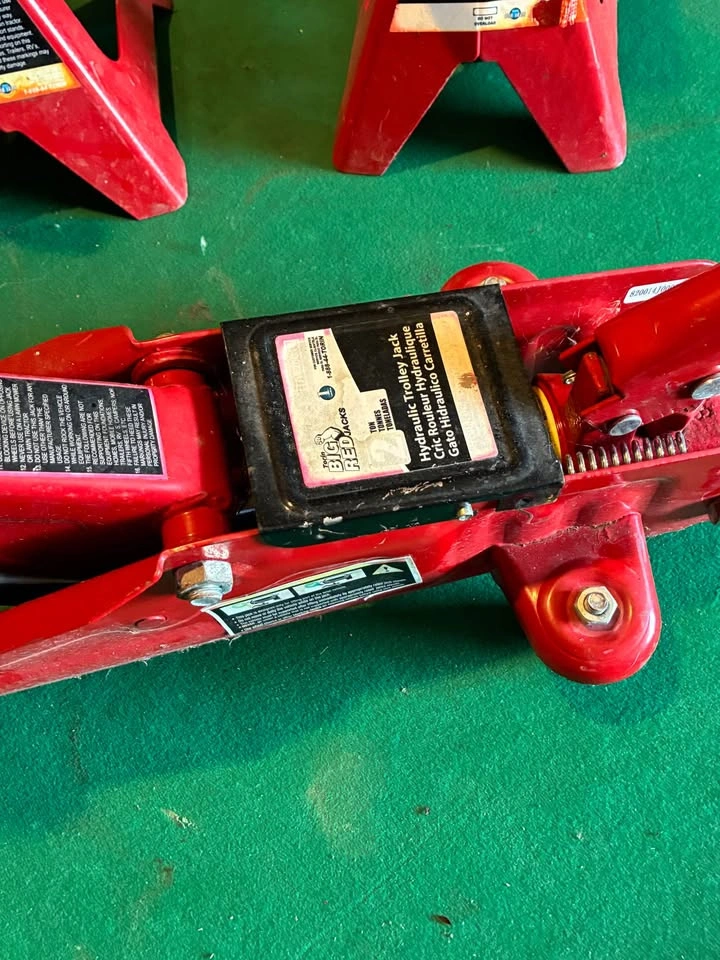 2 ton hydraulic jack with two 2 ton stands - photo 2