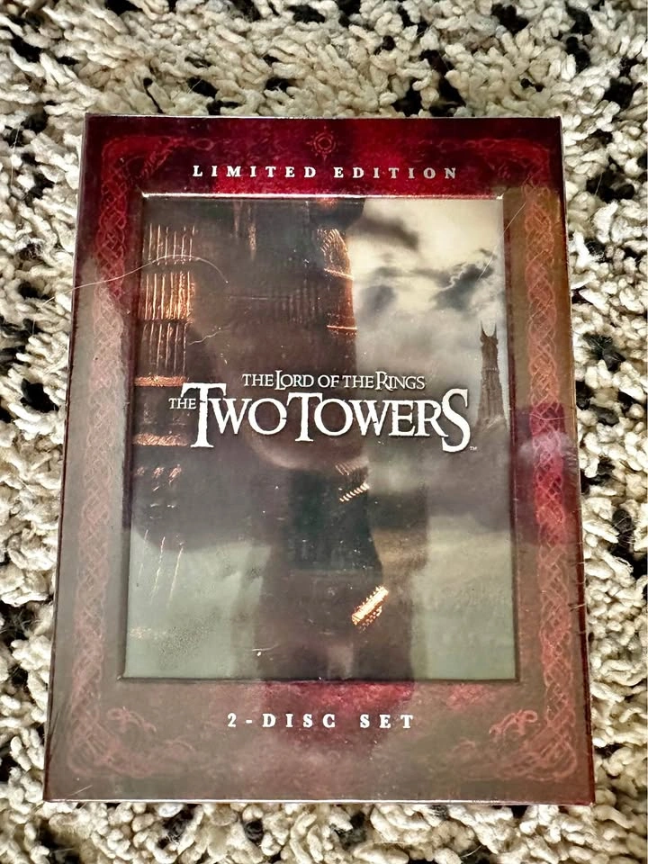 Lord of the Rings - Two Towers Limited Edition 2 disc set sealed