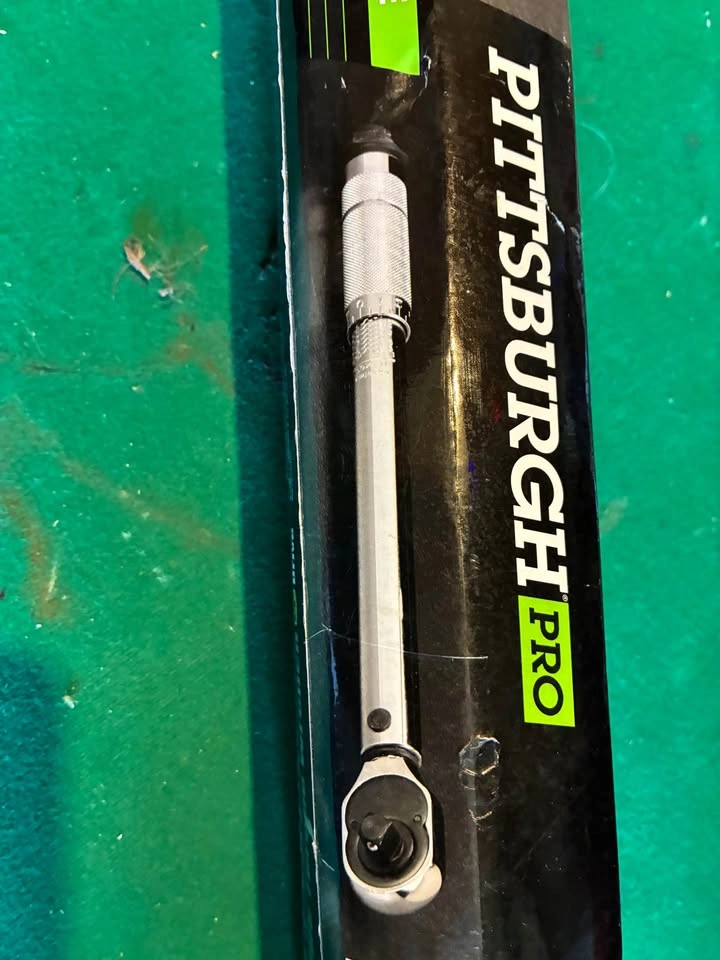 Pittsburgh Pro torque wrench - photo 3