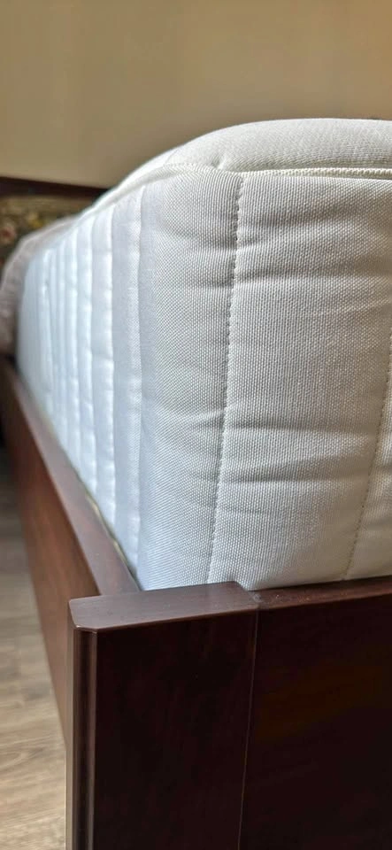 IKEA Mattress (Queen)