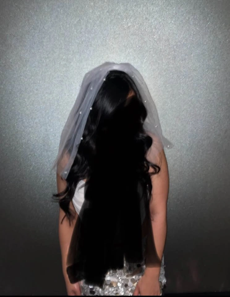 Pearl beaded mini veil - photo 2