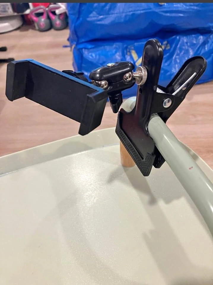 Portable Cell Phone Holder (Clamp Style)