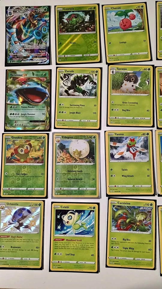 92 Pokemon Cards Bundle