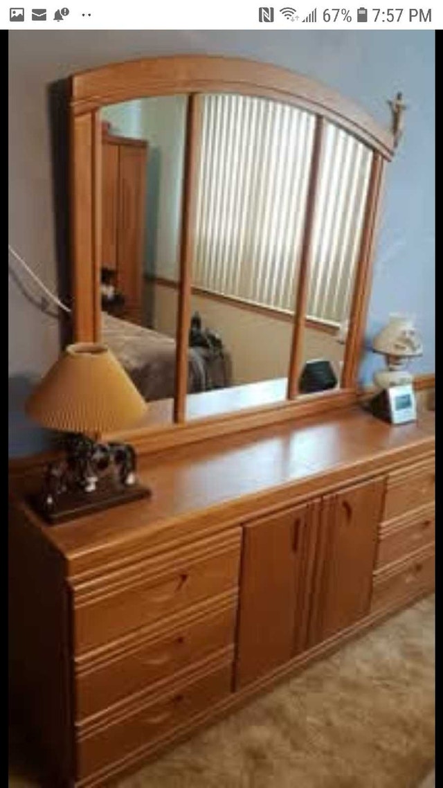 Oak Dresser with Mirror, Solid Wood - photo 4