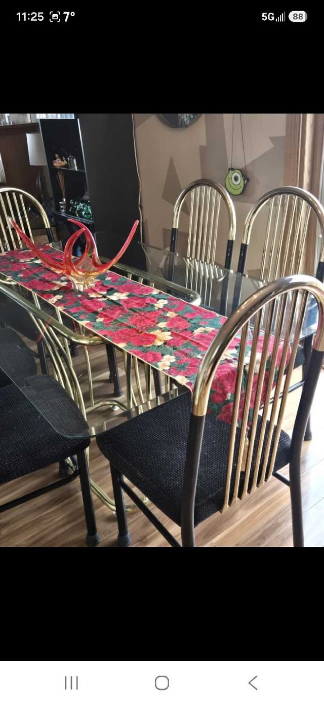 Elegant Dining Room Glass Table Top with Six Chairs - photo 2