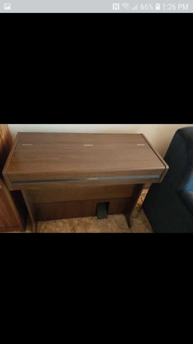 Yamaha Electric Organ - photo 4