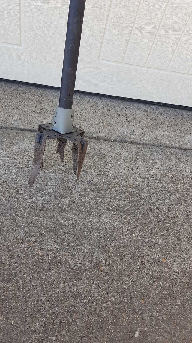 Pro Point Hand Cultivating Tool - photo 2