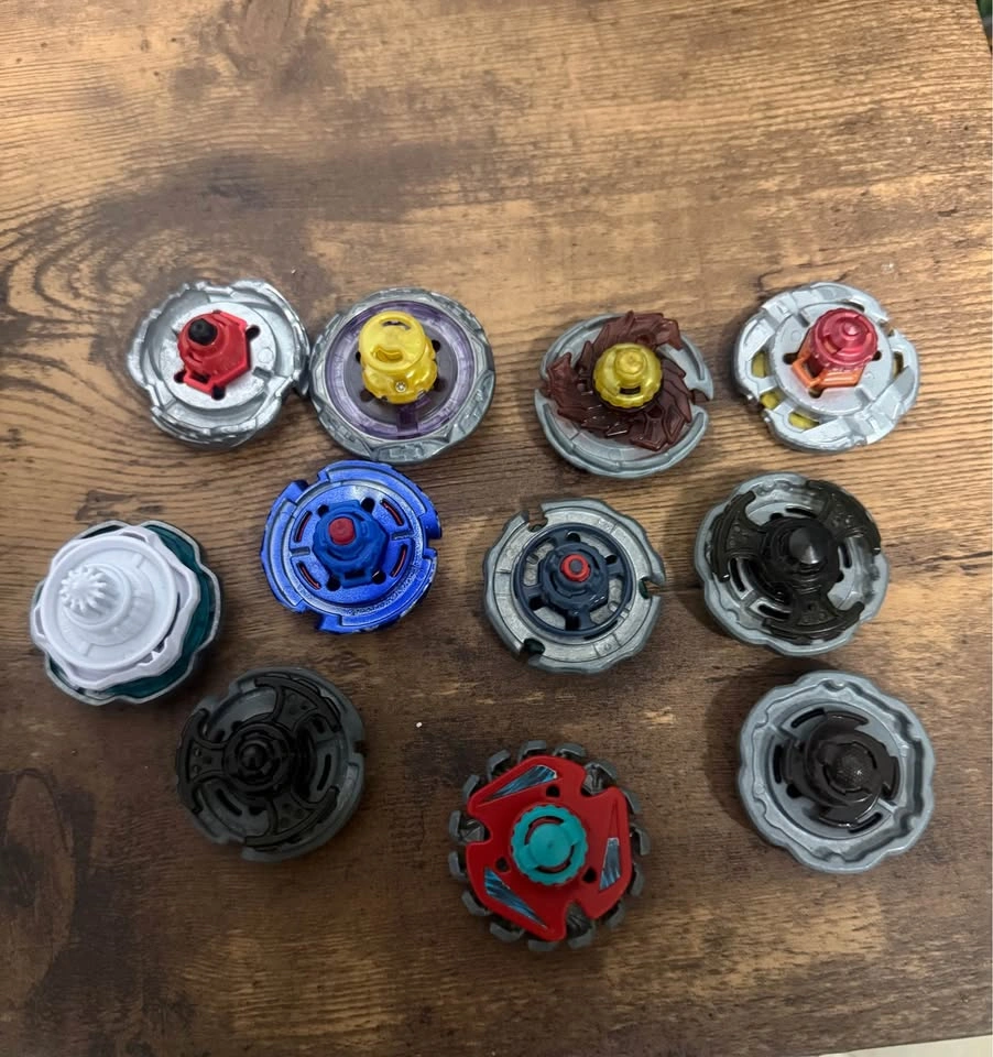 Beyblade metal - photo 2