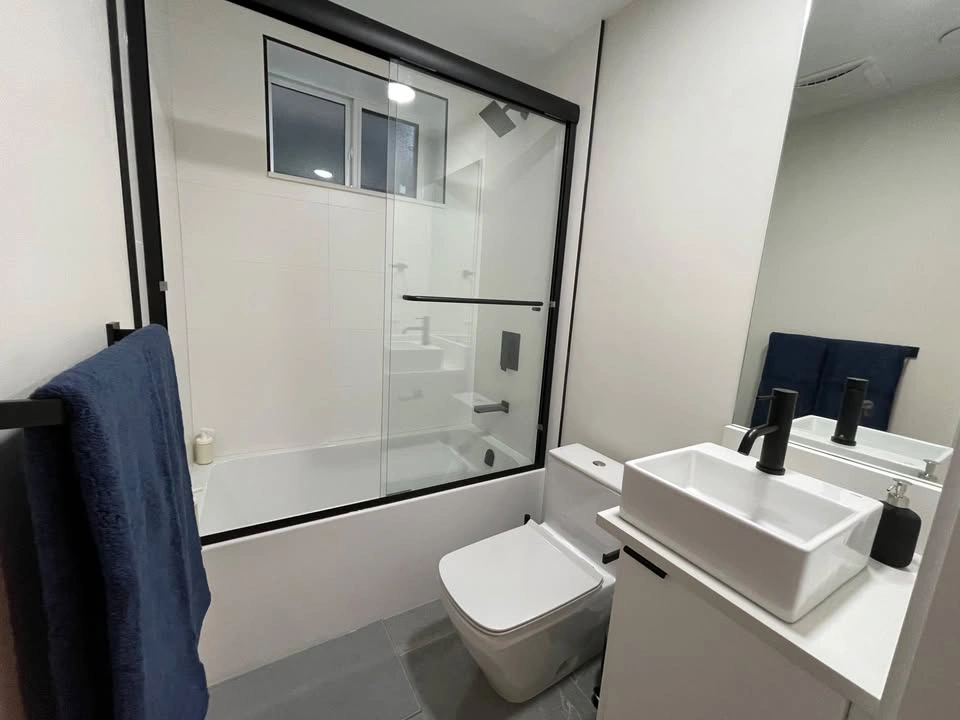 1 Bed 1 Bath House - photo 3