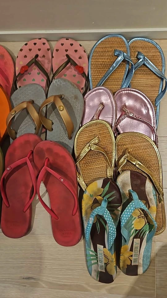 Flip Flops Bundle 15 Pairs - photo 3